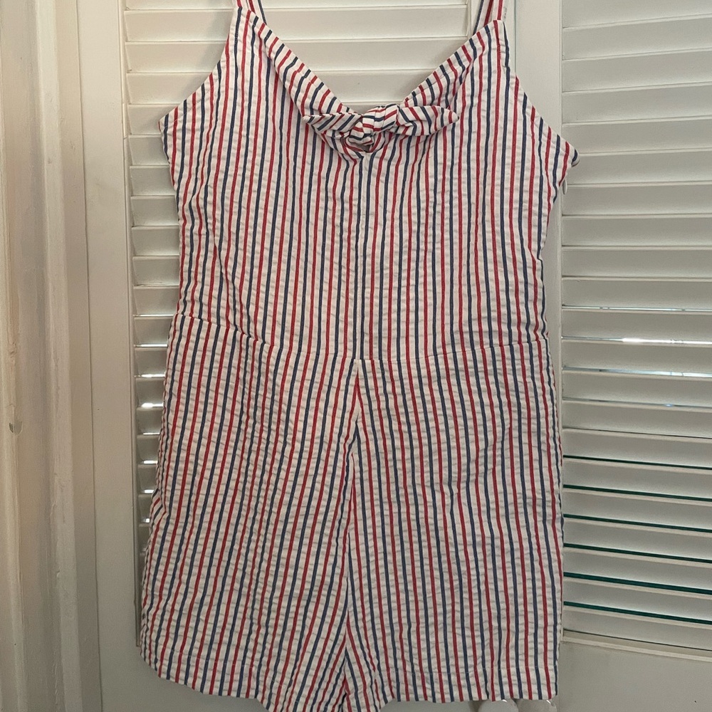 vineyard vines seersucker womens romper NWT size 2
